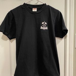 Supreme shirt